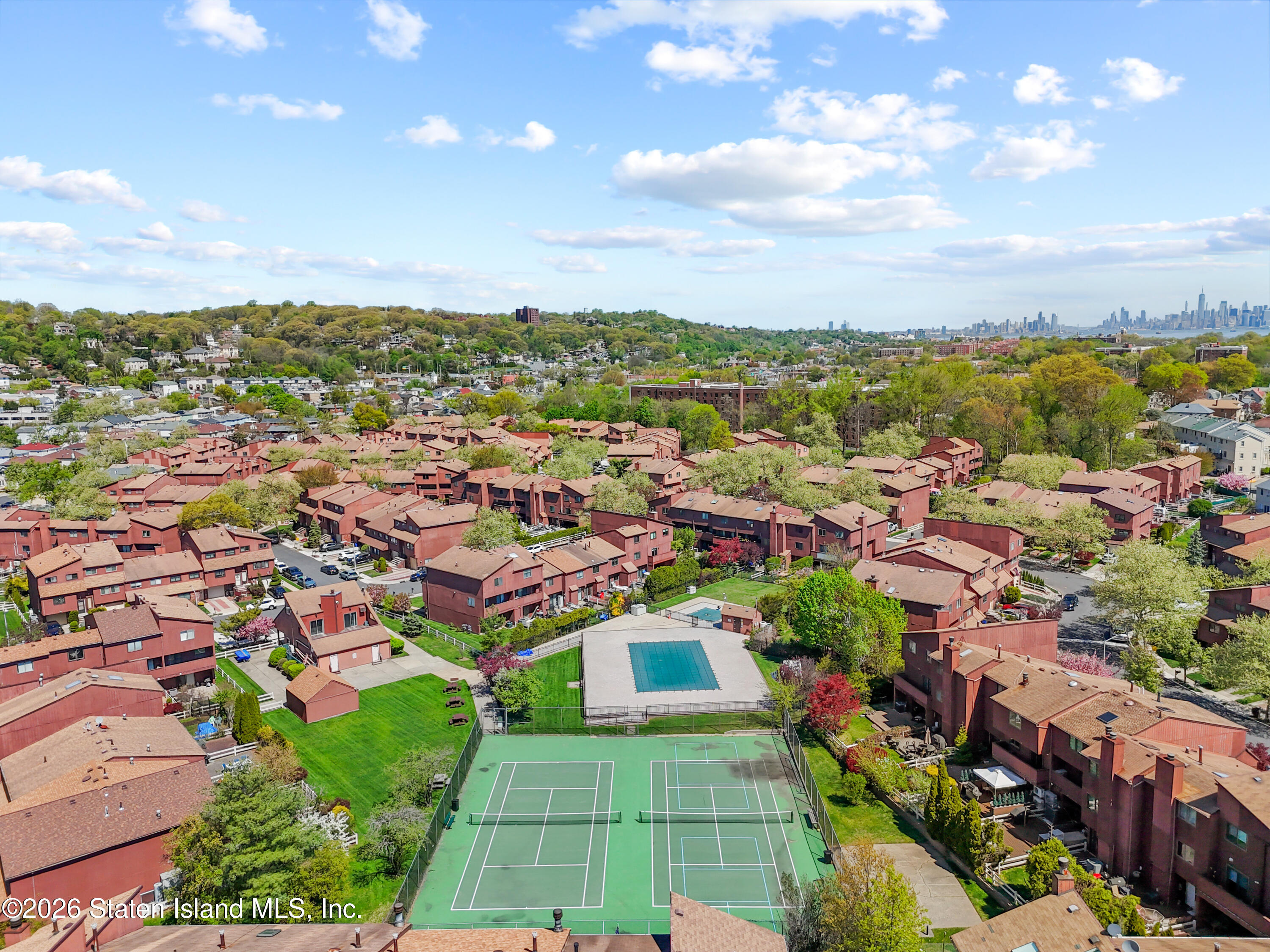 979 W Fingerboard Road, Staten Island, NY, 10304 image 46