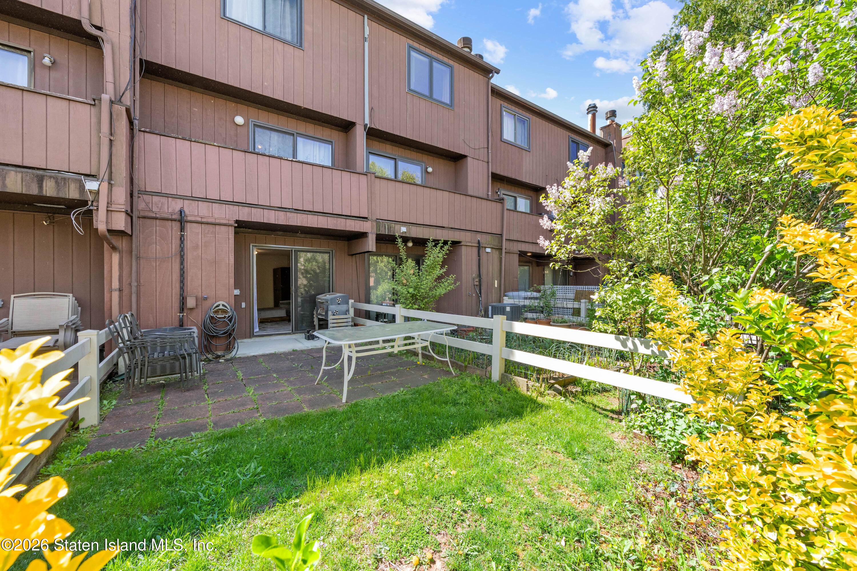 979 W Fingerboard Road, Staten Island, NY, 10304 image 50