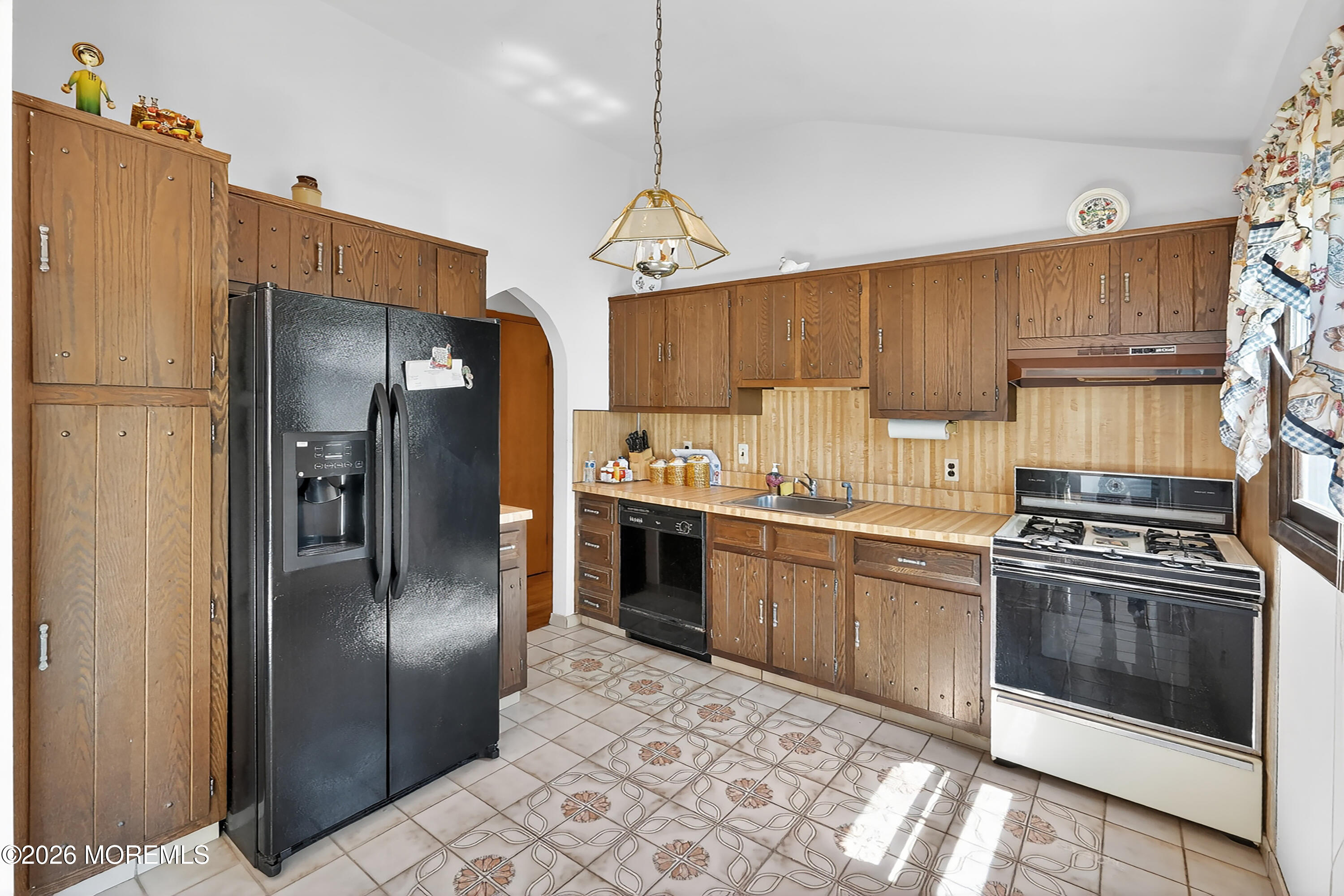 9 Newport Drive, Howell, NJ, 07731 image 11