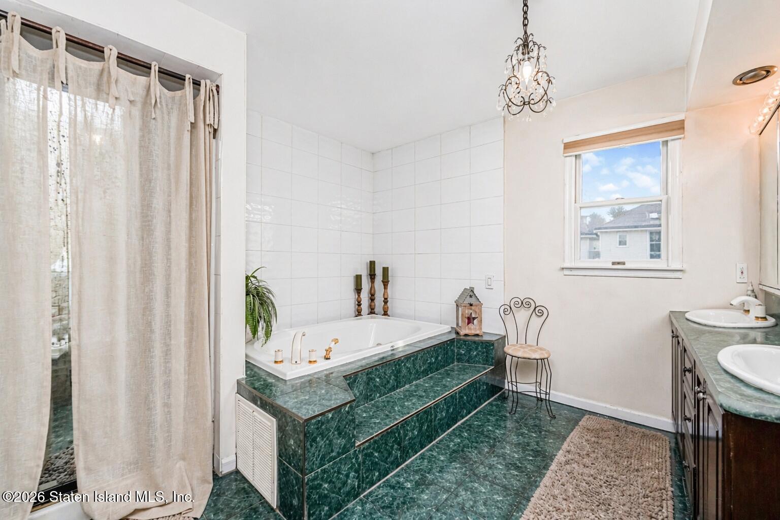 699 Ionia Avenue, Staten Island, NY, 10312 image 31