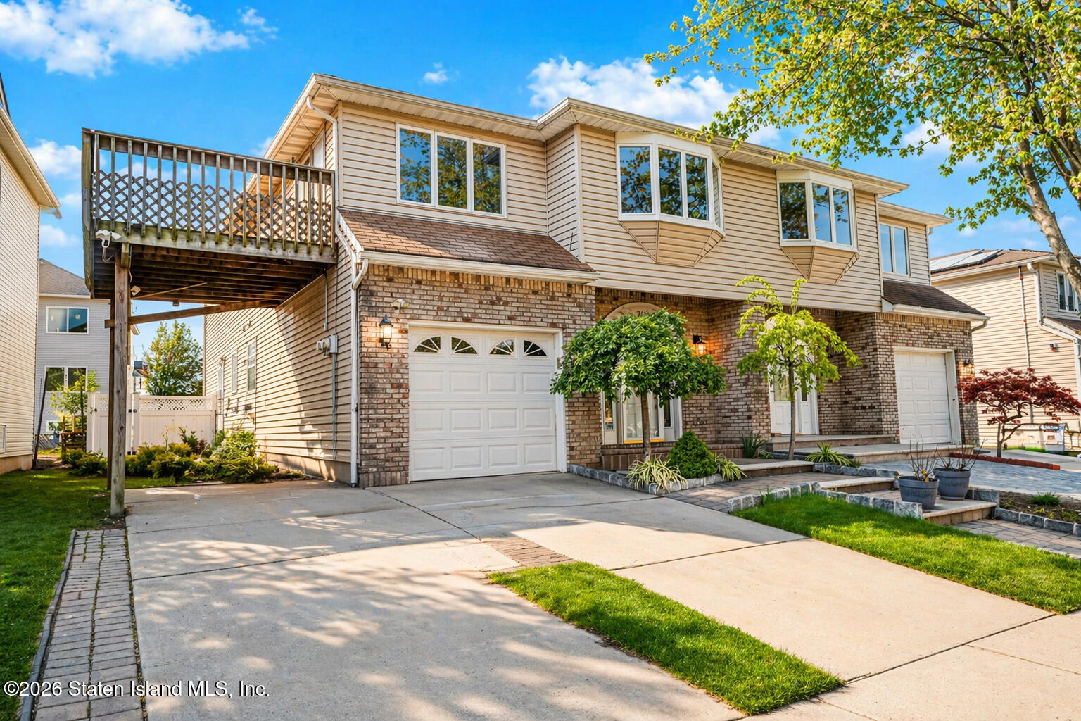 742 Maguire Avenue Image 1