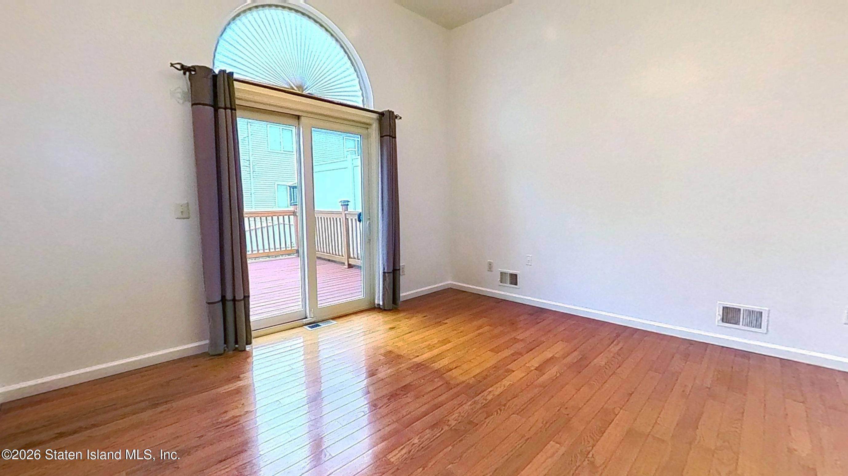 41 Simmons Loop, Staten Island, NY, 10314 image 17