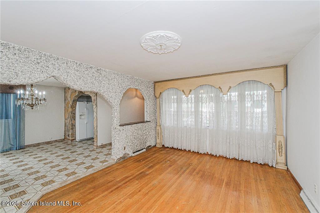 274 Evergreen Avenue Image 4