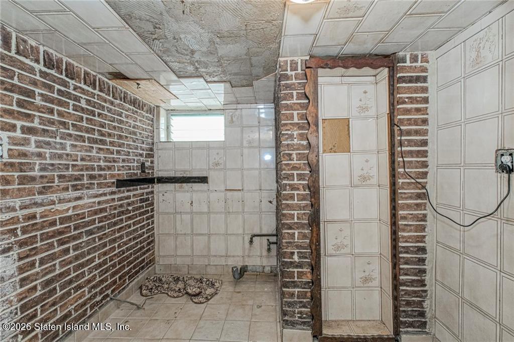 274 Evergreen Avenue, Staten Island, NY, 10305 image 25
