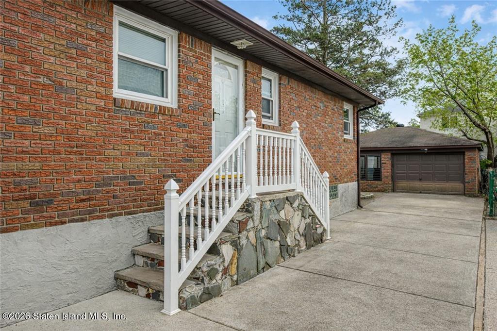 274 Evergreen Avenue, Staten Island, NY, 10305 image 27