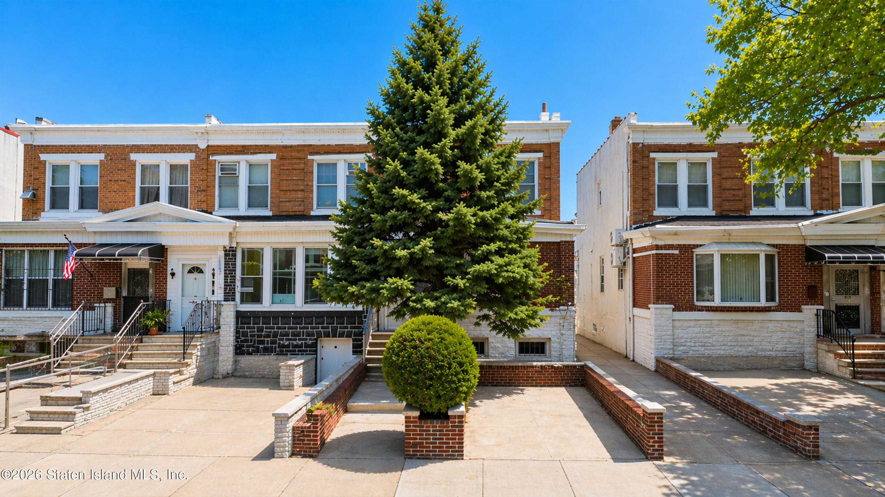 2135 66th Street Image 1