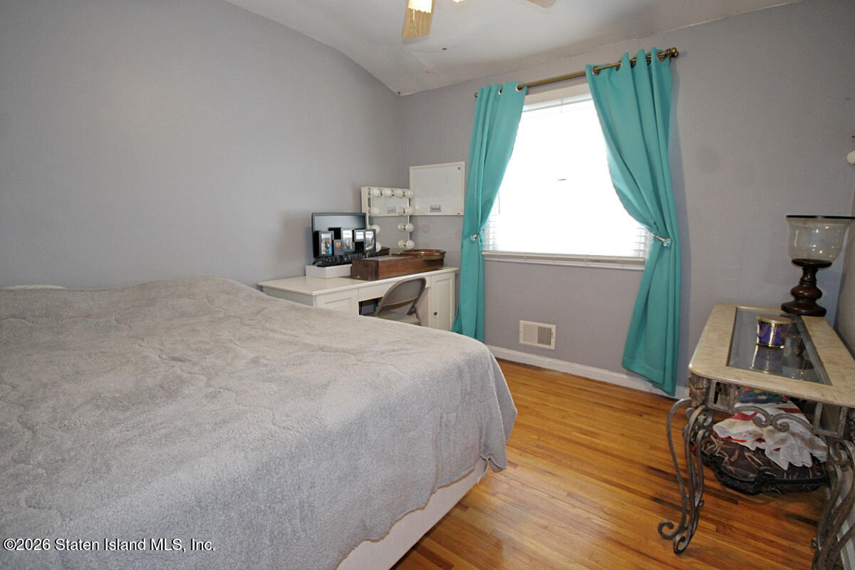 378 Gurley Avenue, Staten Island, NY, 10308 image 23