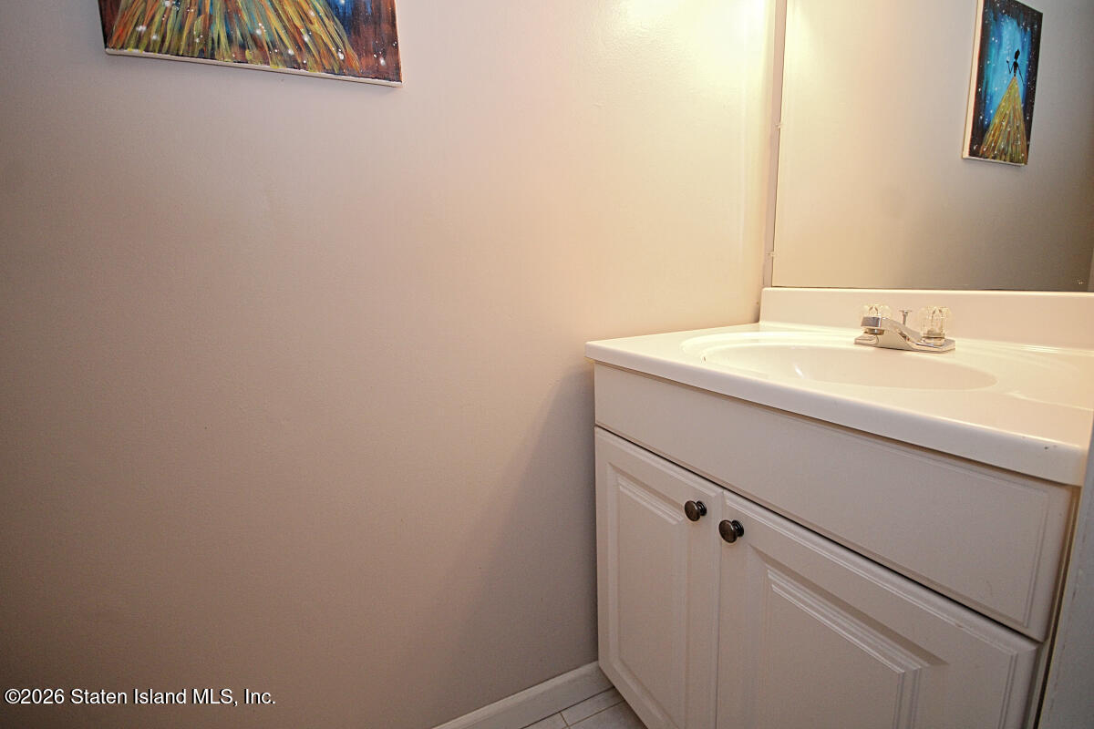 378 Gurley Avenue, Staten Island, NY, 10308 image 32