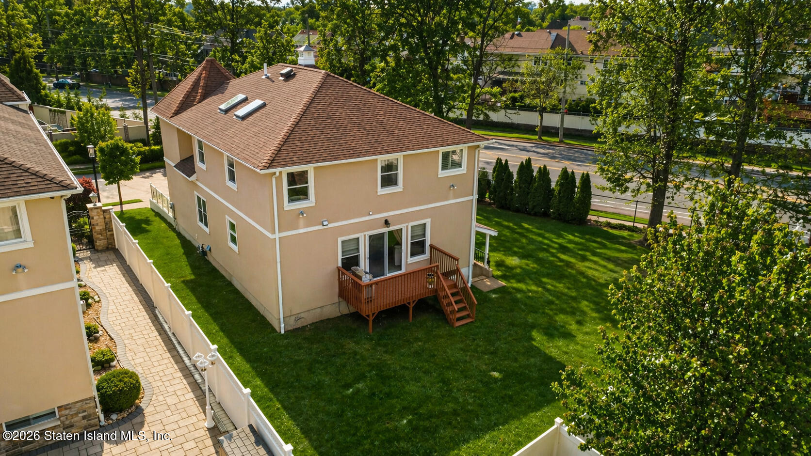 41 St. Edward Lane, Staten Island, NY, 10309 image 54