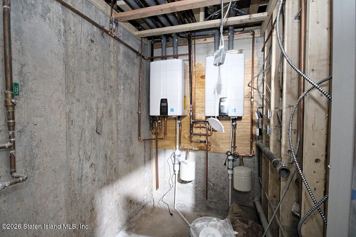 154 Armstrong Avenue, Staten Island, NY, 10308 image 33