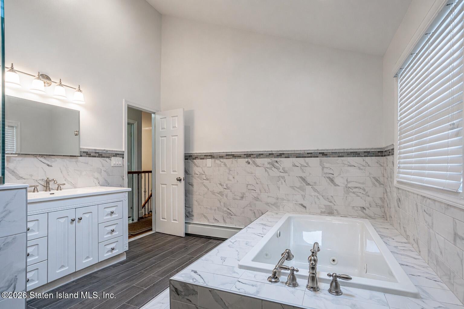 305 Woodvale Avenue, Staten Island, NY, 10309 image 20