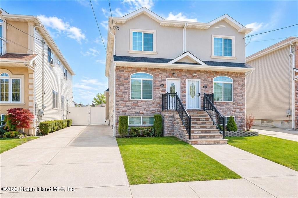 168 Hopkins Avenue Image 1