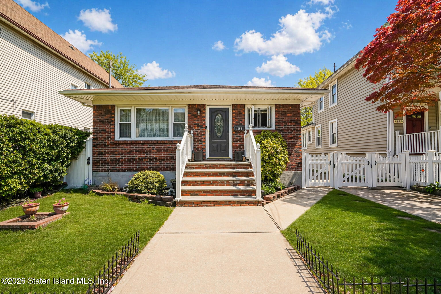 155 Dubois Avenue Image 1