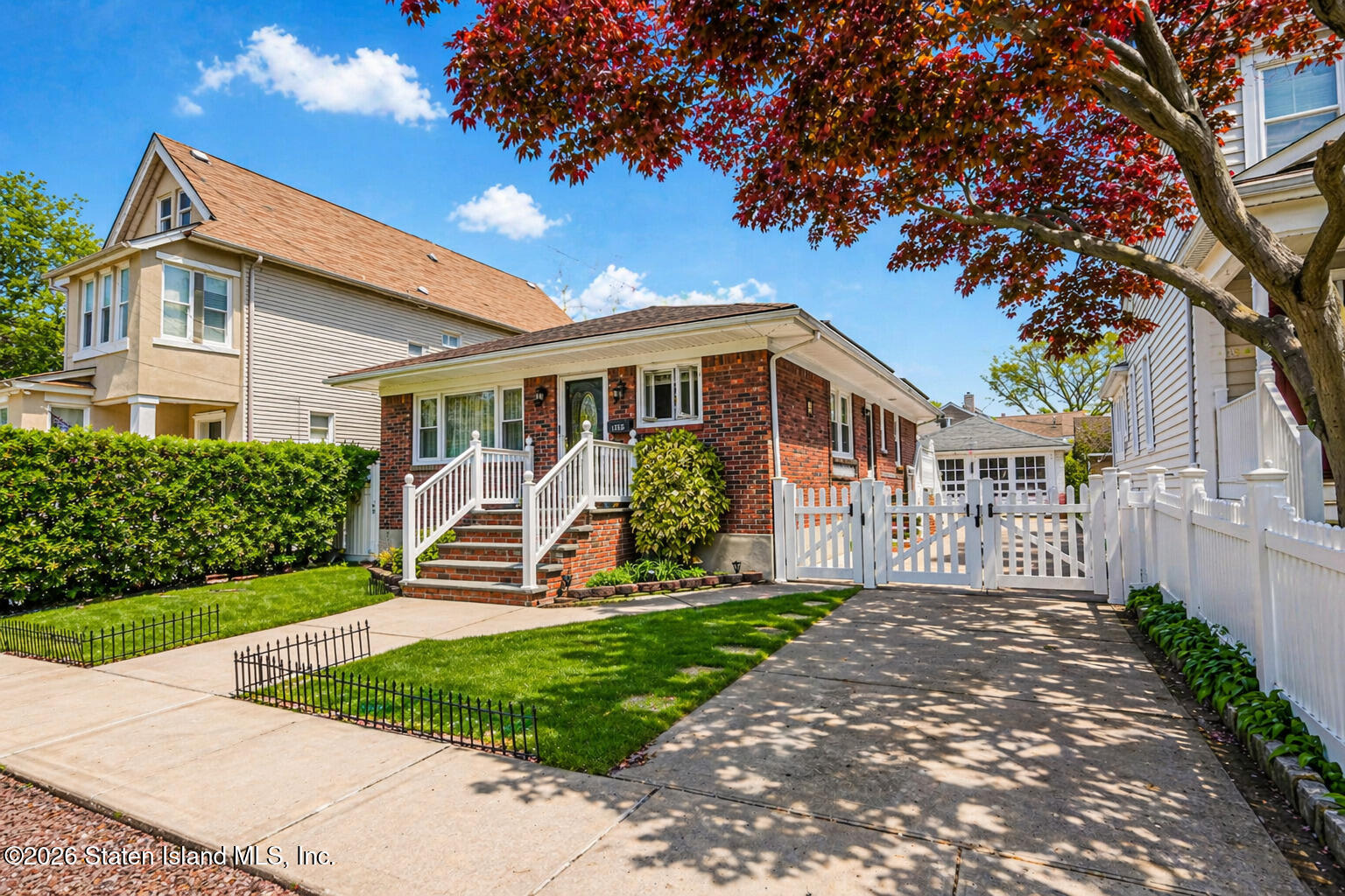 155 Dubois Avenue Image 2
