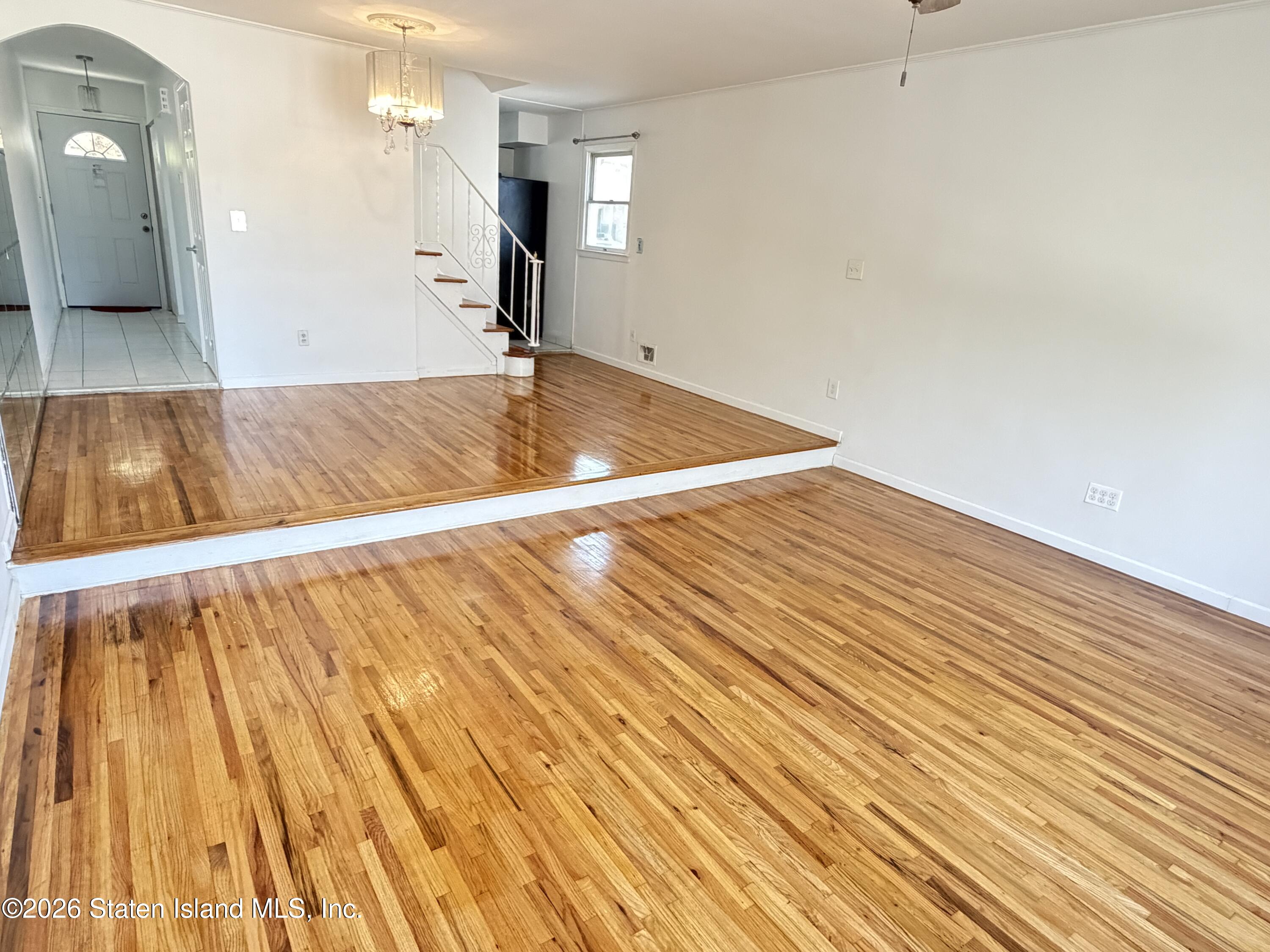 299 Bedford Avenue Image 4