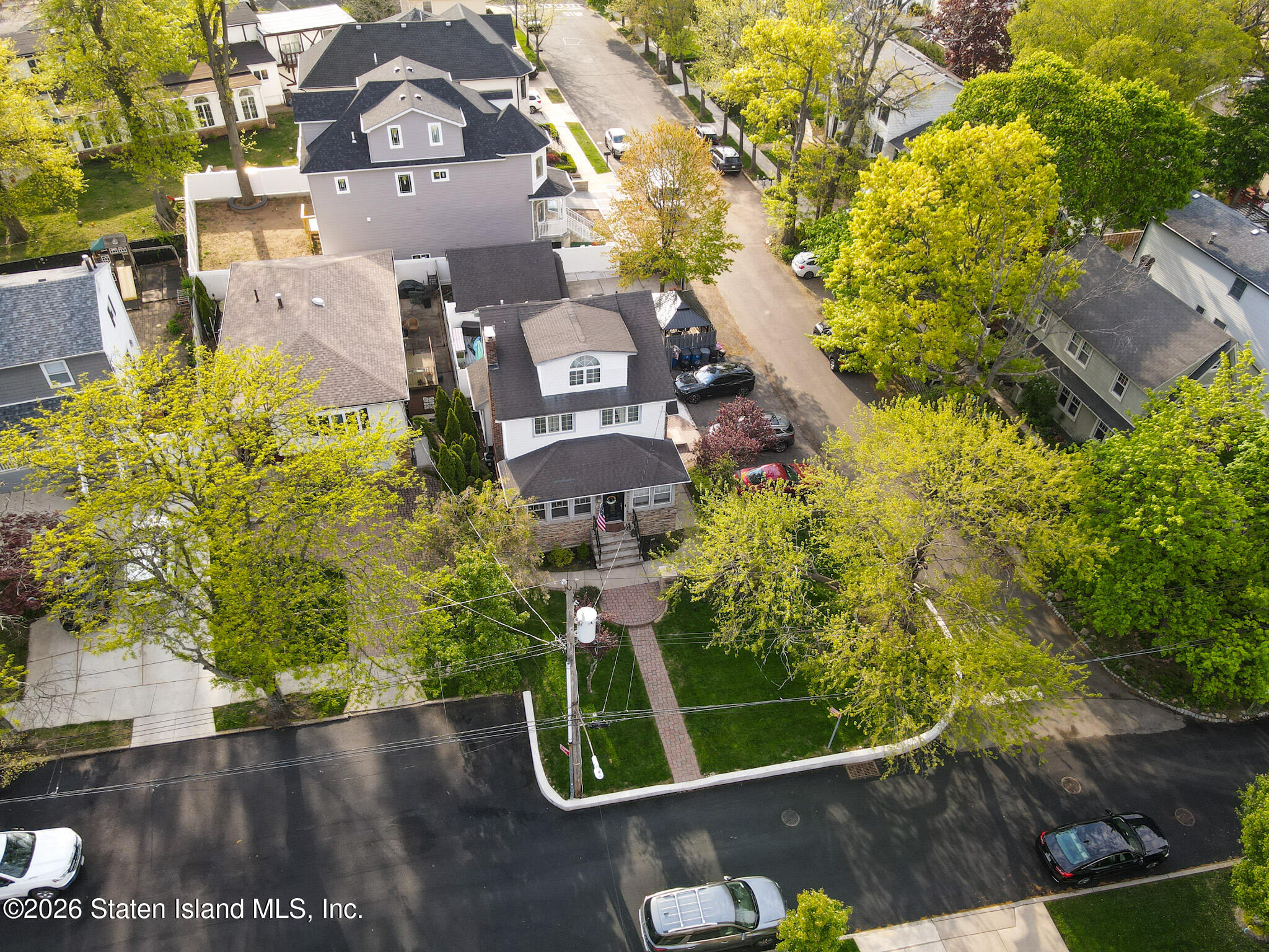 28 Satterlee Street Image 1