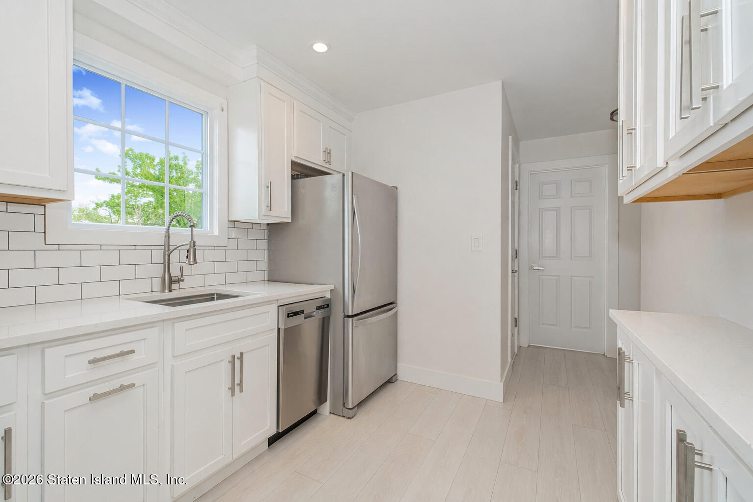381 Lathrop Avenue, Staten Island, NY, 10302 image 9