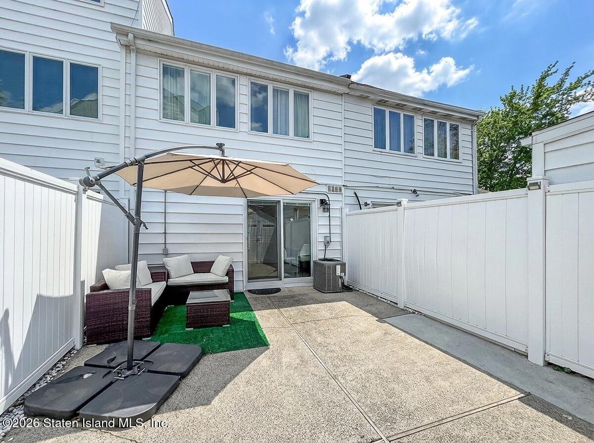 141 Hampton Green, Staten Island, NY, 10312 image 19
