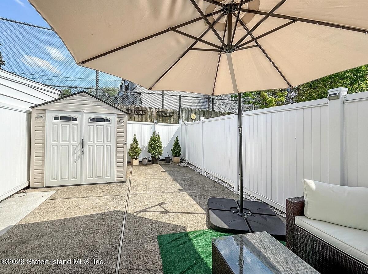 141 Hampton Green, Staten Island, NY, 10312 image 20