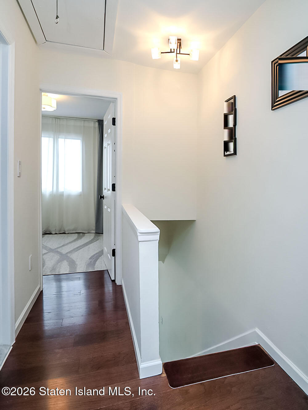 141 Hampton Green, Staten Island, NY, 10312 image 10