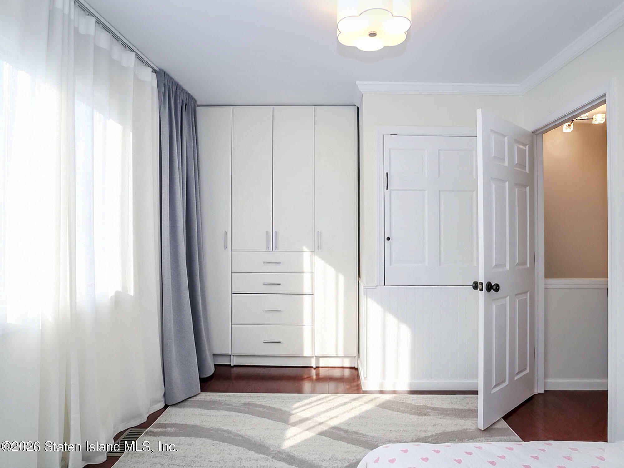 141 Hampton Green, Staten Island, NY, 10312 image 16