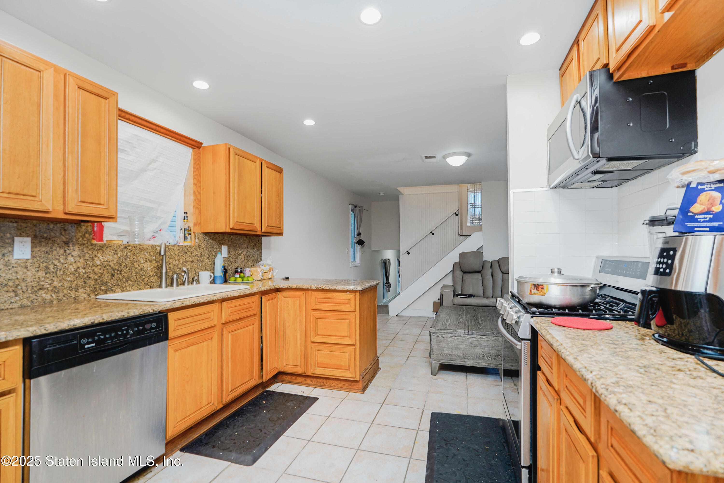 34 Dixon Avenue, Staten Island, NY, 10302 image 8