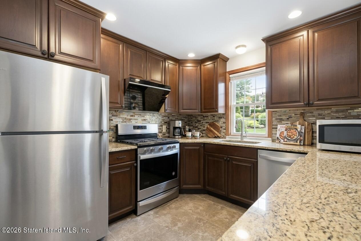 12 Bryson Avenue, Staten Island, NY, 10302 image 7