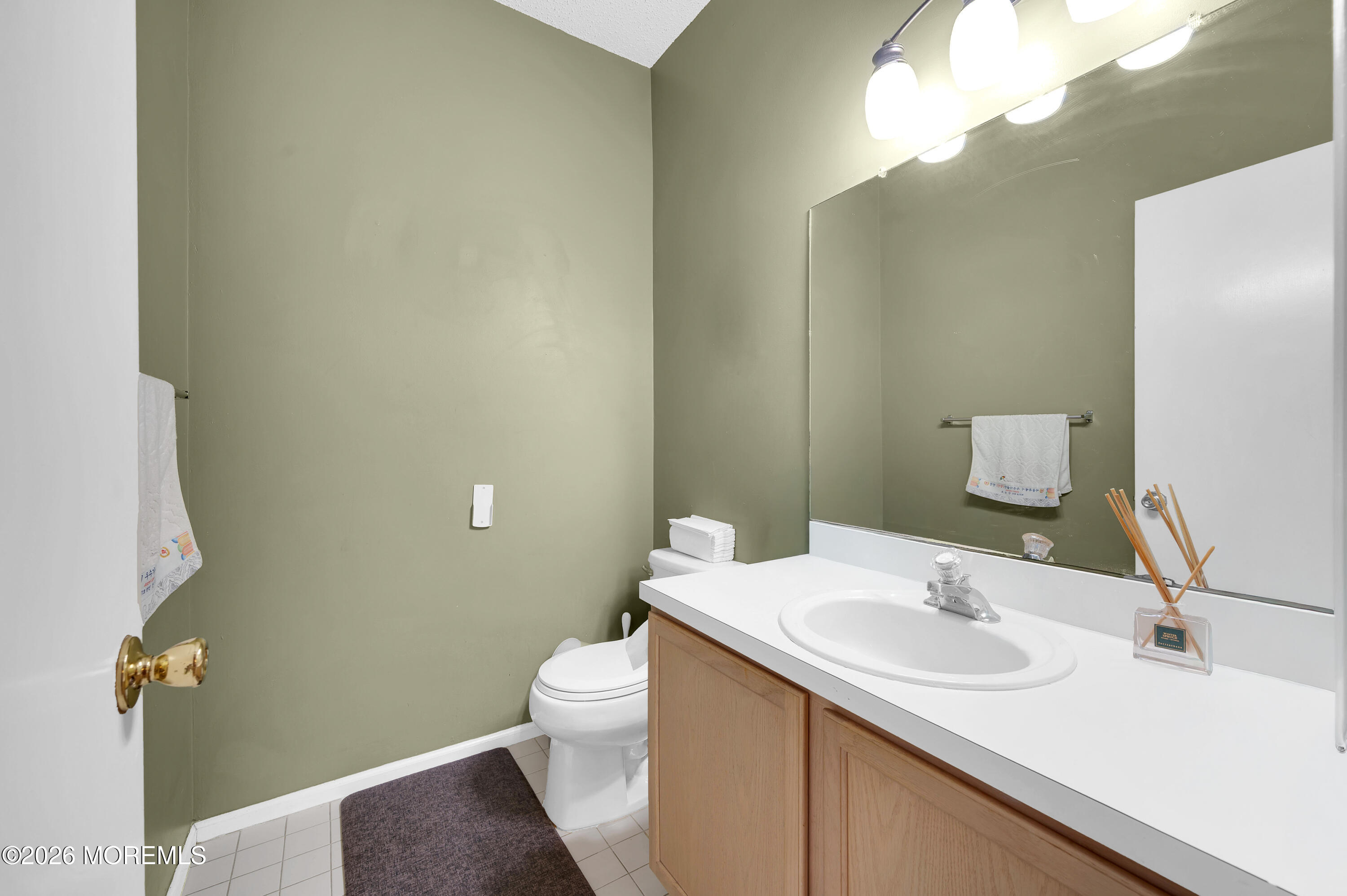 96 Cranbrook Court, Holmdel, NJ, 07733 image 8