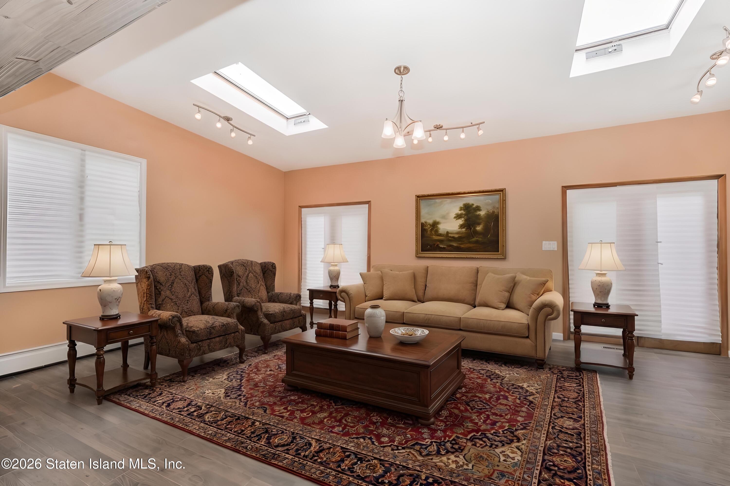 125 Garretson Avenue, Staten Island, NY, 10304 image 13
