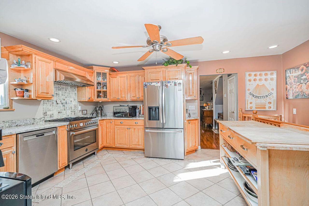 27 Gauldy Avenue, Staten Island, NY, 10314 image 9