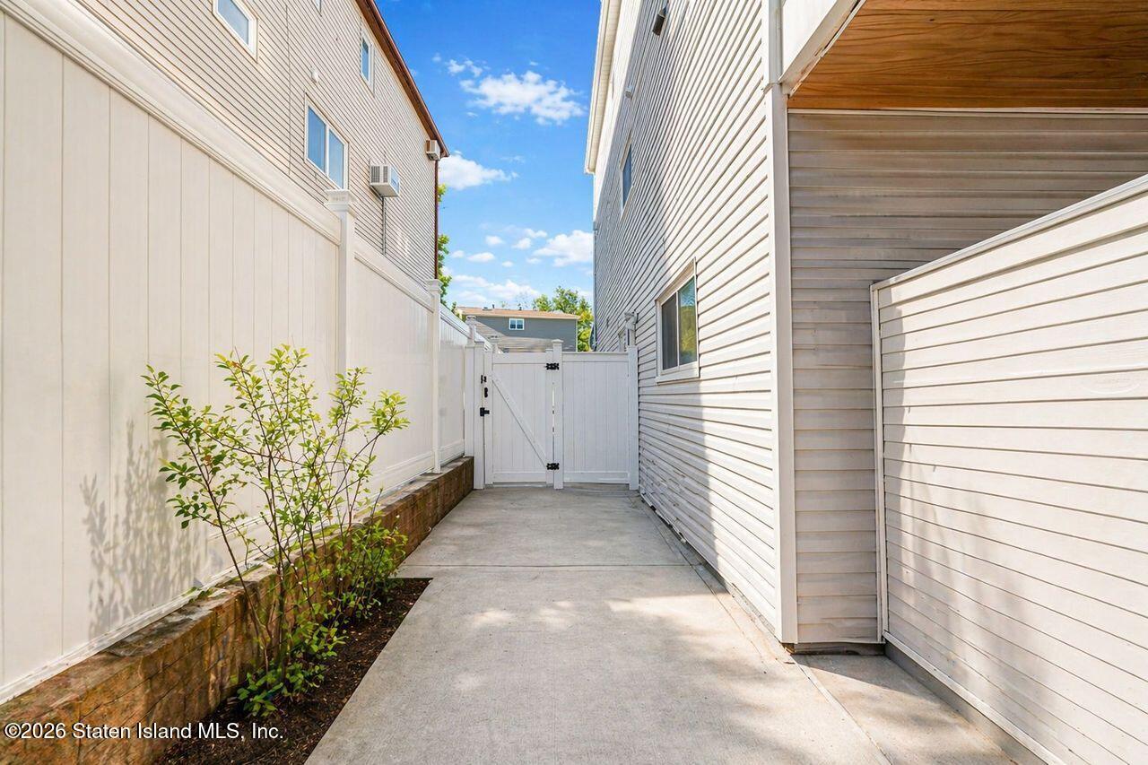 27 Gauldy Avenue, Staten Island, NY, 10314 image 33