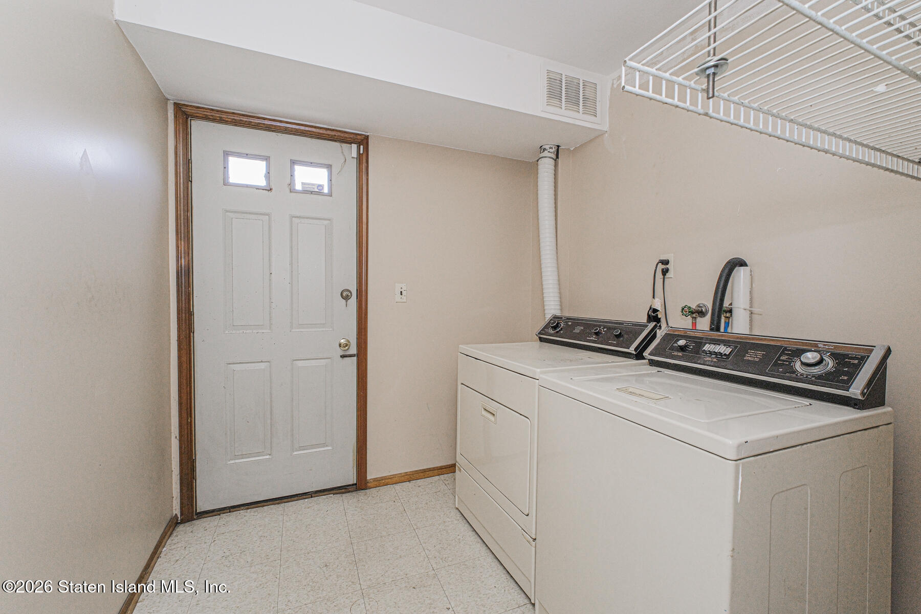 85 Nancy Lane, Staten Island, NY, 10307 image 22