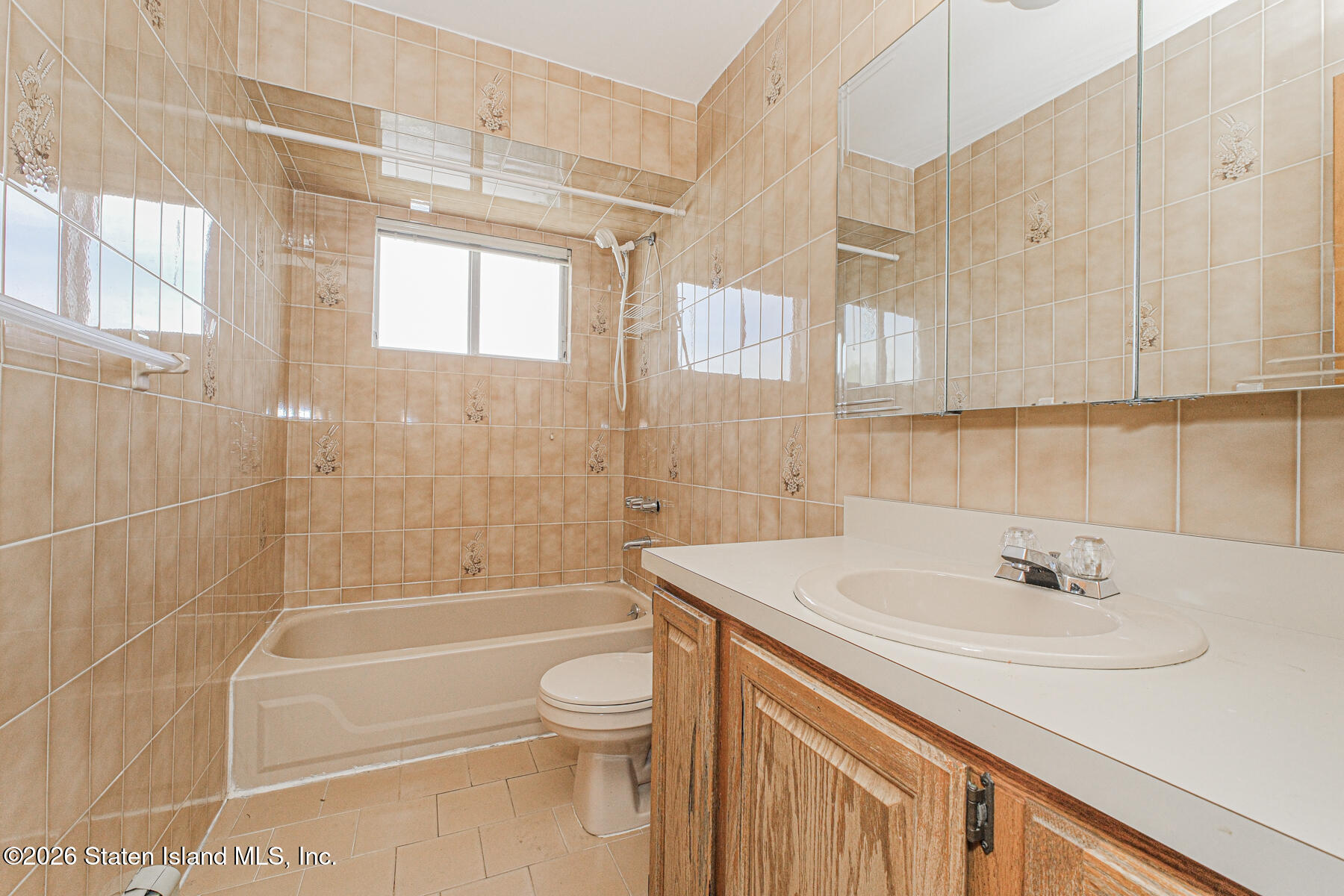 85 Nancy Lane, Staten Island, NY, 10307 image 37