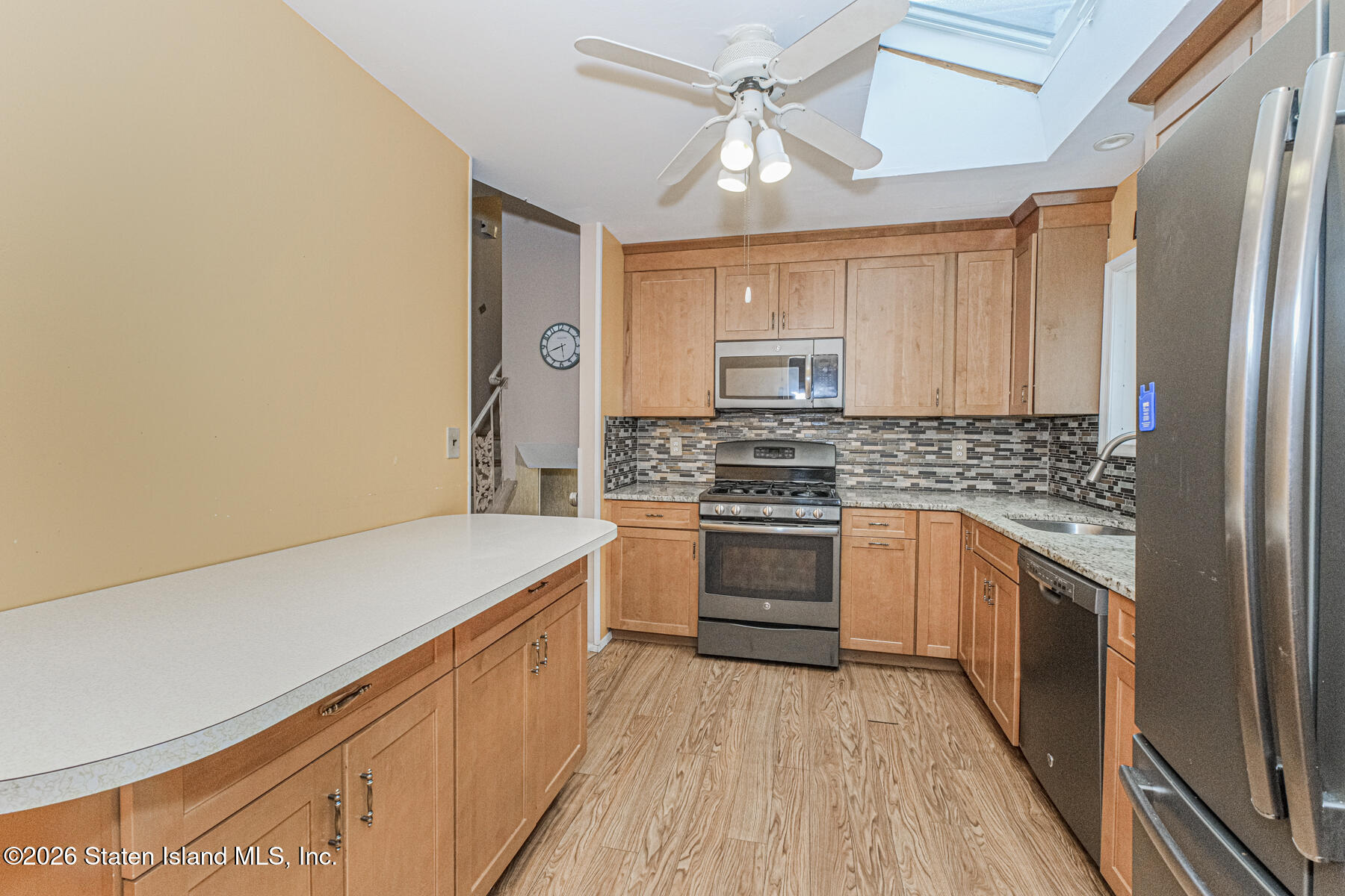 95 Fieldstone Road, Staten Island, NY, 10314 image 6