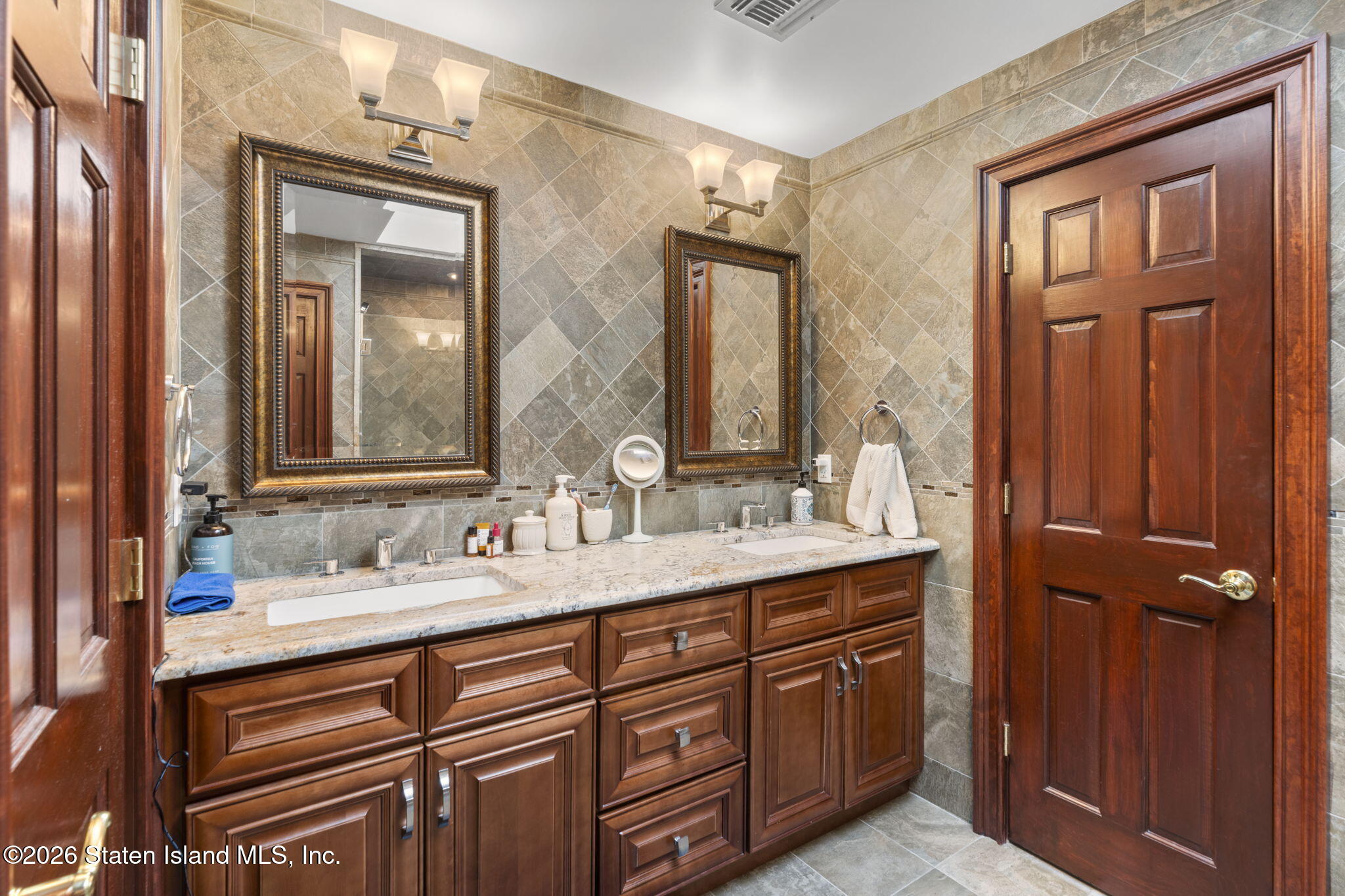 7 Whitehall Street, Staten Island, NY, 10306 image 39