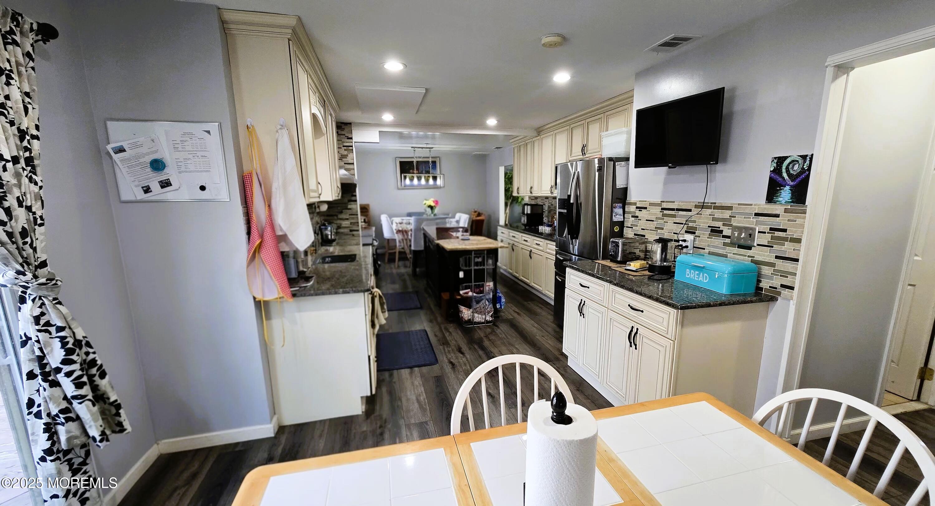 7 Stradford Road, Parlin, NJ, 08859 image 9