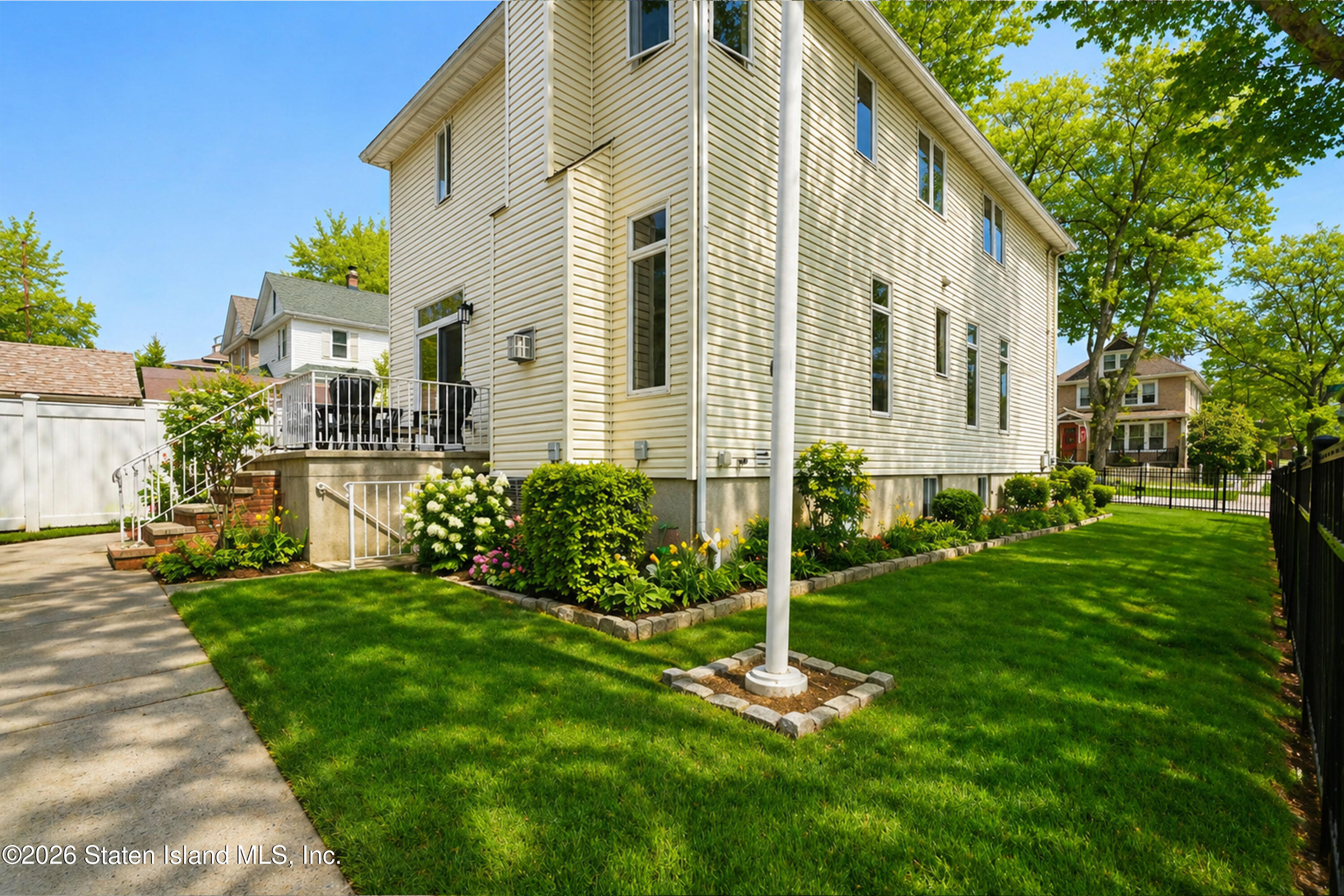 62 Coddington Avenue Image 3