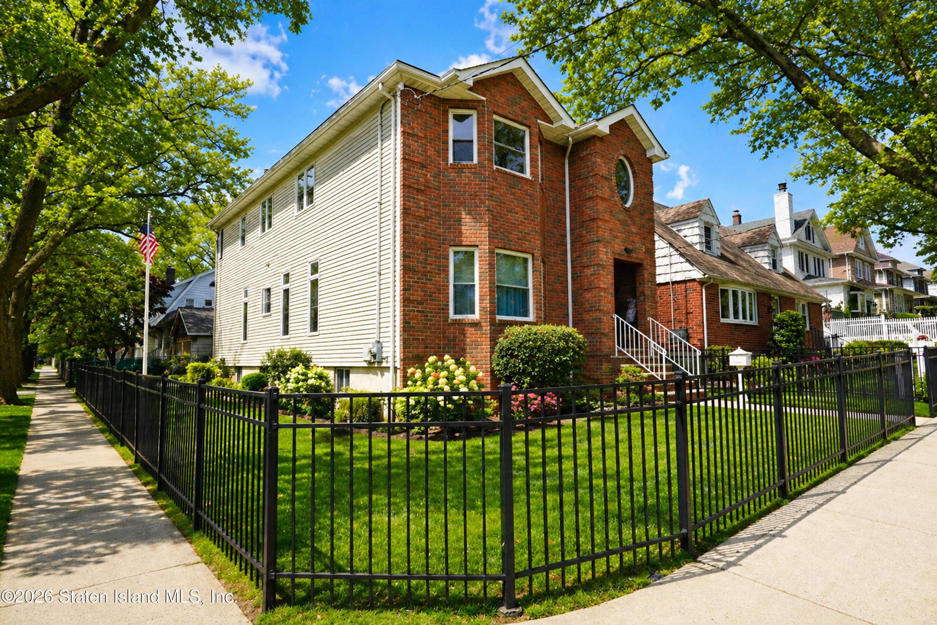 62 Coddington Avenue Image 2