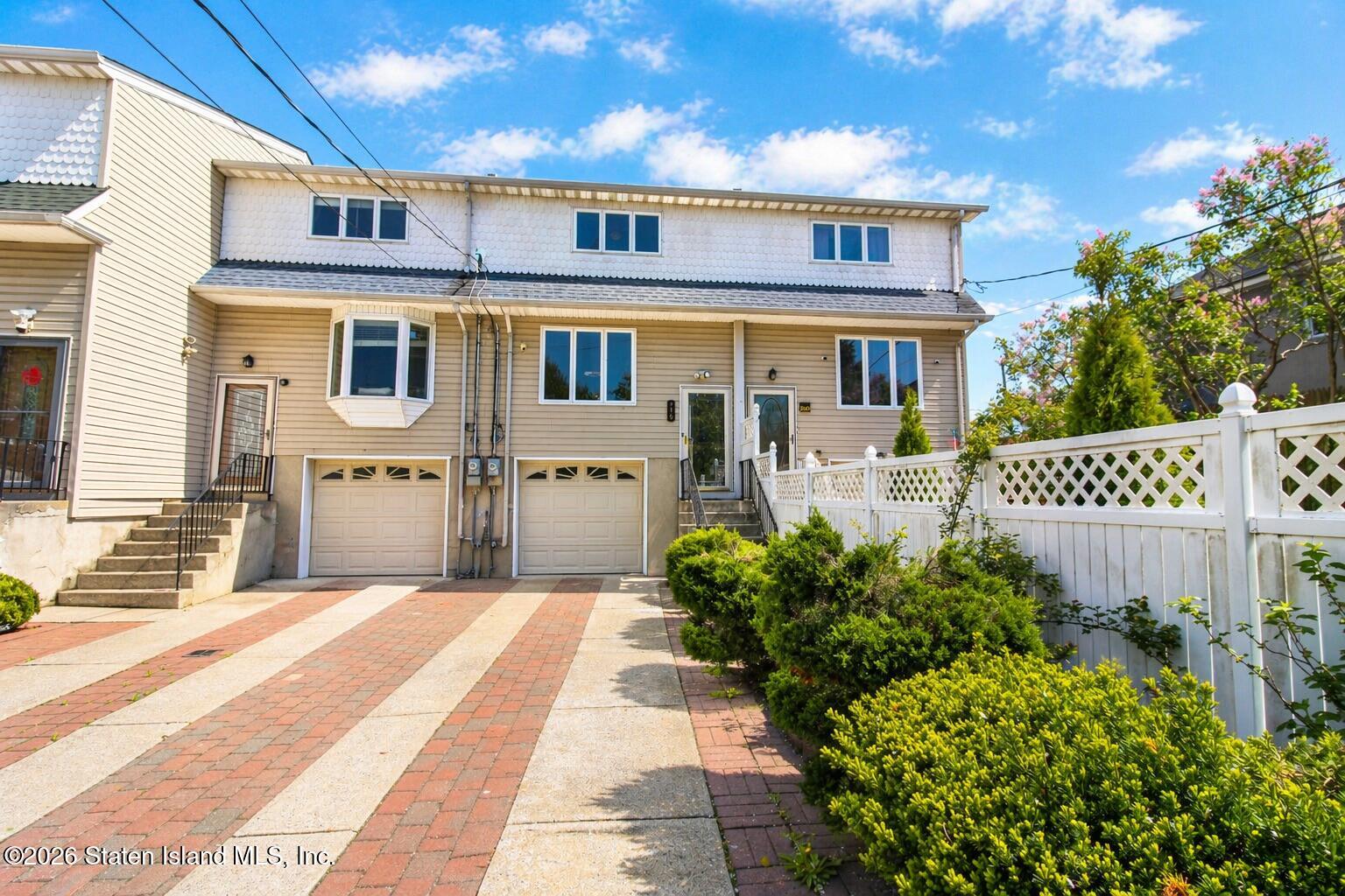 798 Patterson Avenue Image 3