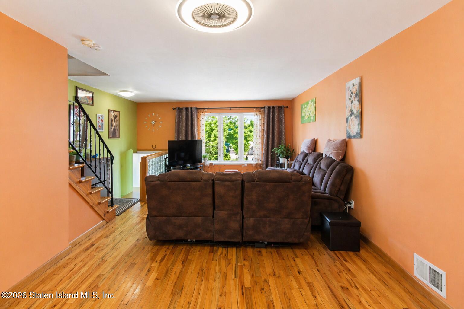 798 Patterson Avenue Image 2