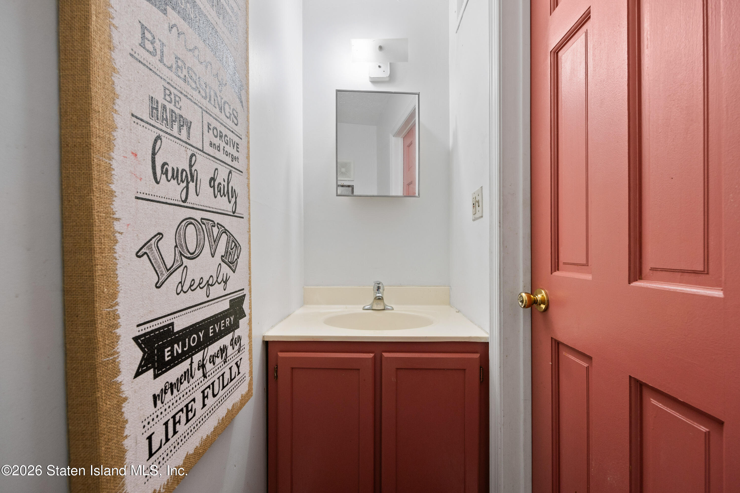 56 Emily Lane, Staten Island, NY, 10312 image 19