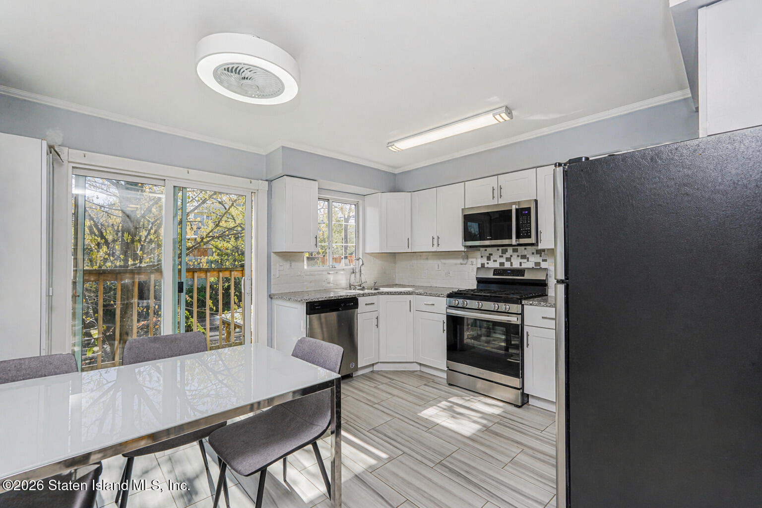 72 N Railroad Avenue, Staten Island, NY, 10304 image 6