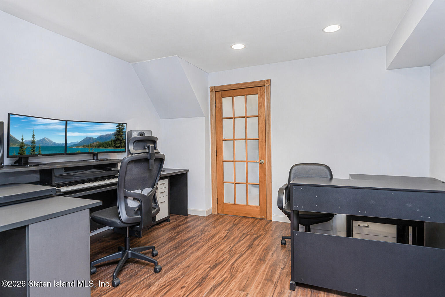72 N Railroad Avenue, Staten Island, NY, 10304 image 19