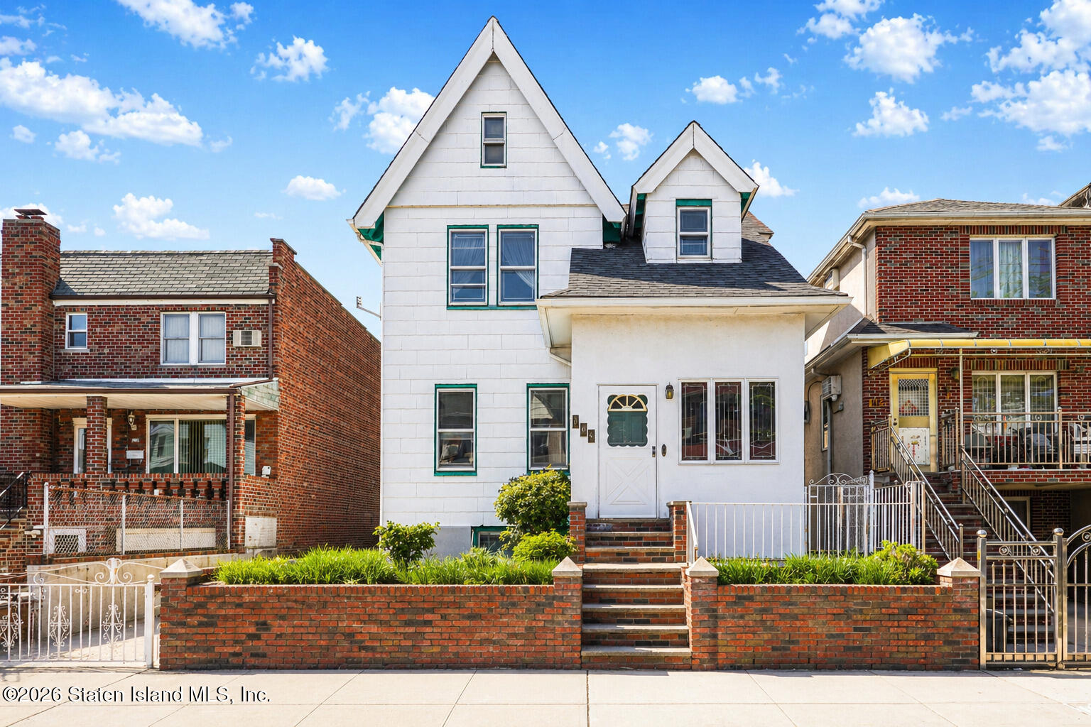 144 Bay 7th Street Image 1