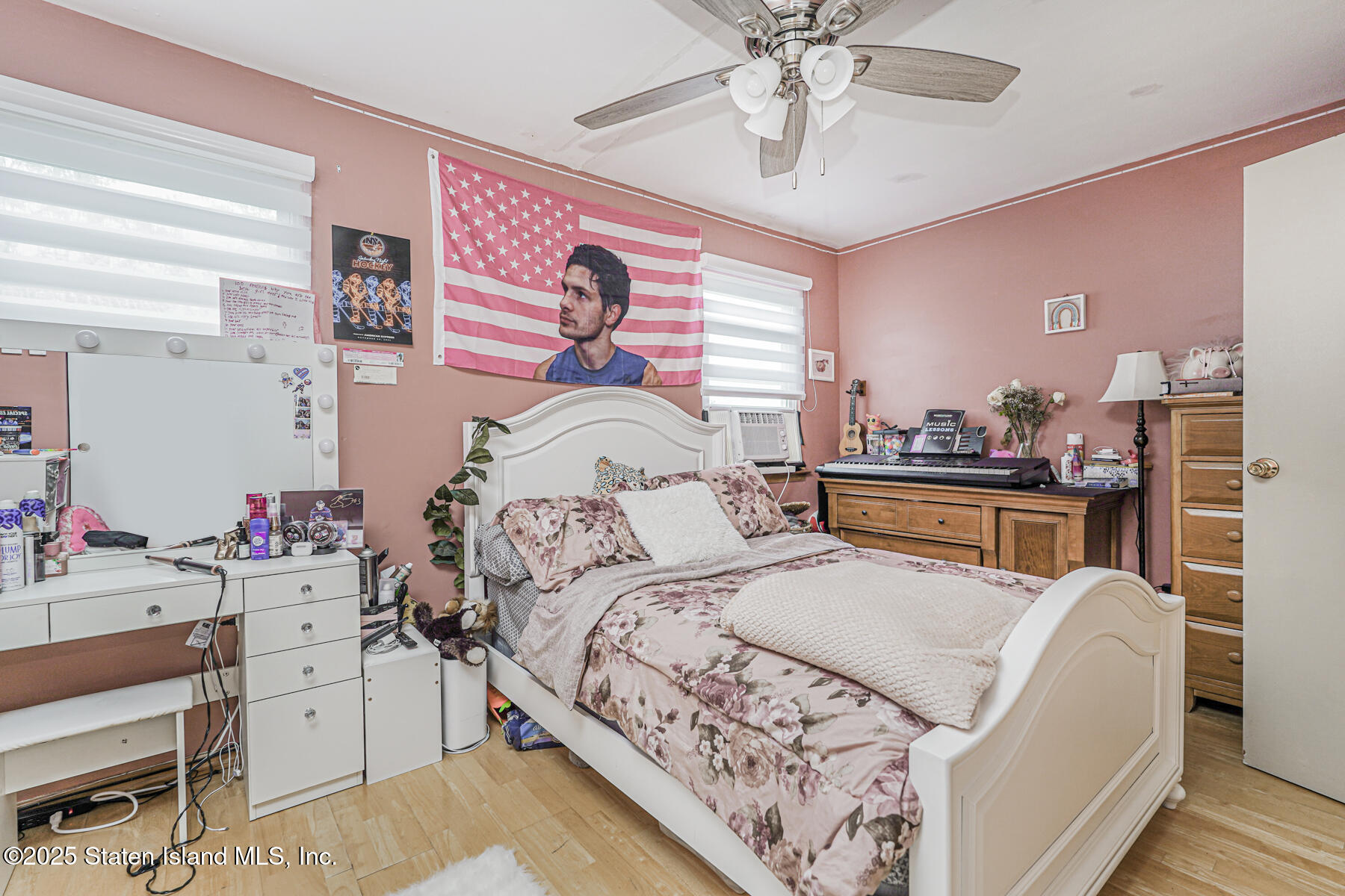 102 Seguine Place, Staten Island, NY, 10312 image 17