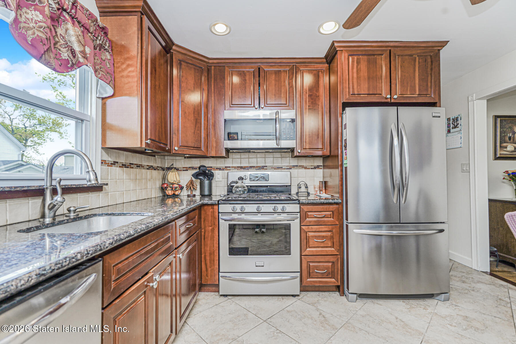 23 Ramblewood Avenue, Staten Island, NY, 10308 image 9