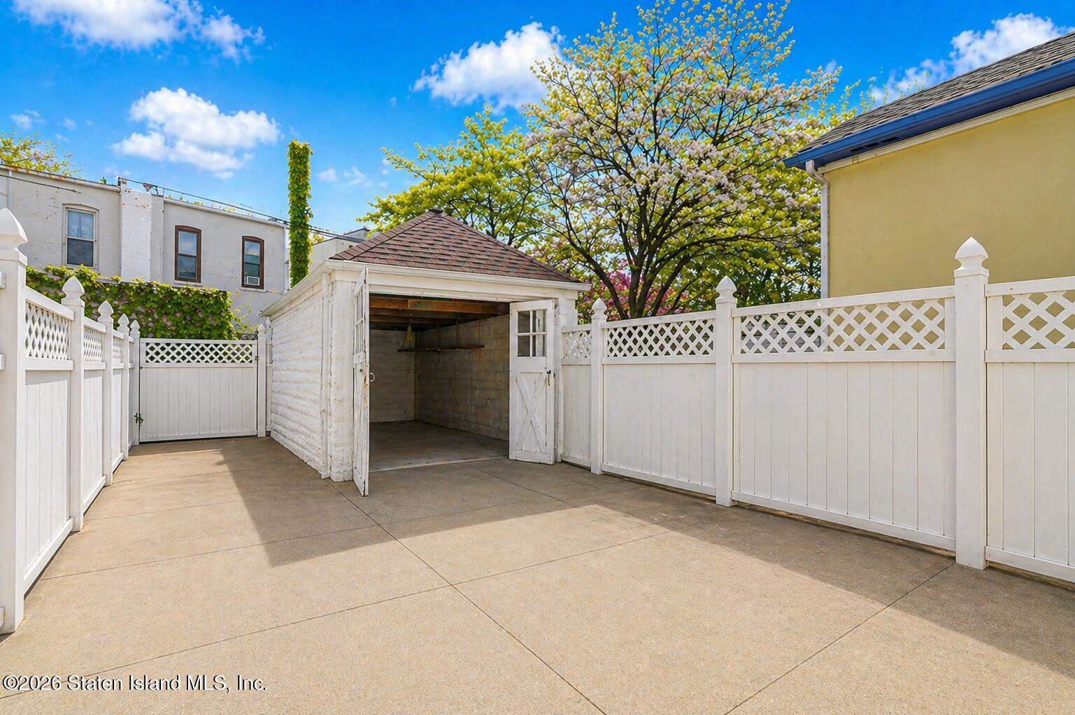 1637 West 1st Street, Brooklyn, NY, 11223 image 30