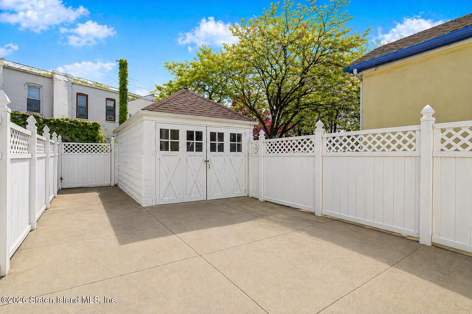 1637 West 1st Street, Brooklyn, NY, 11223 image 28