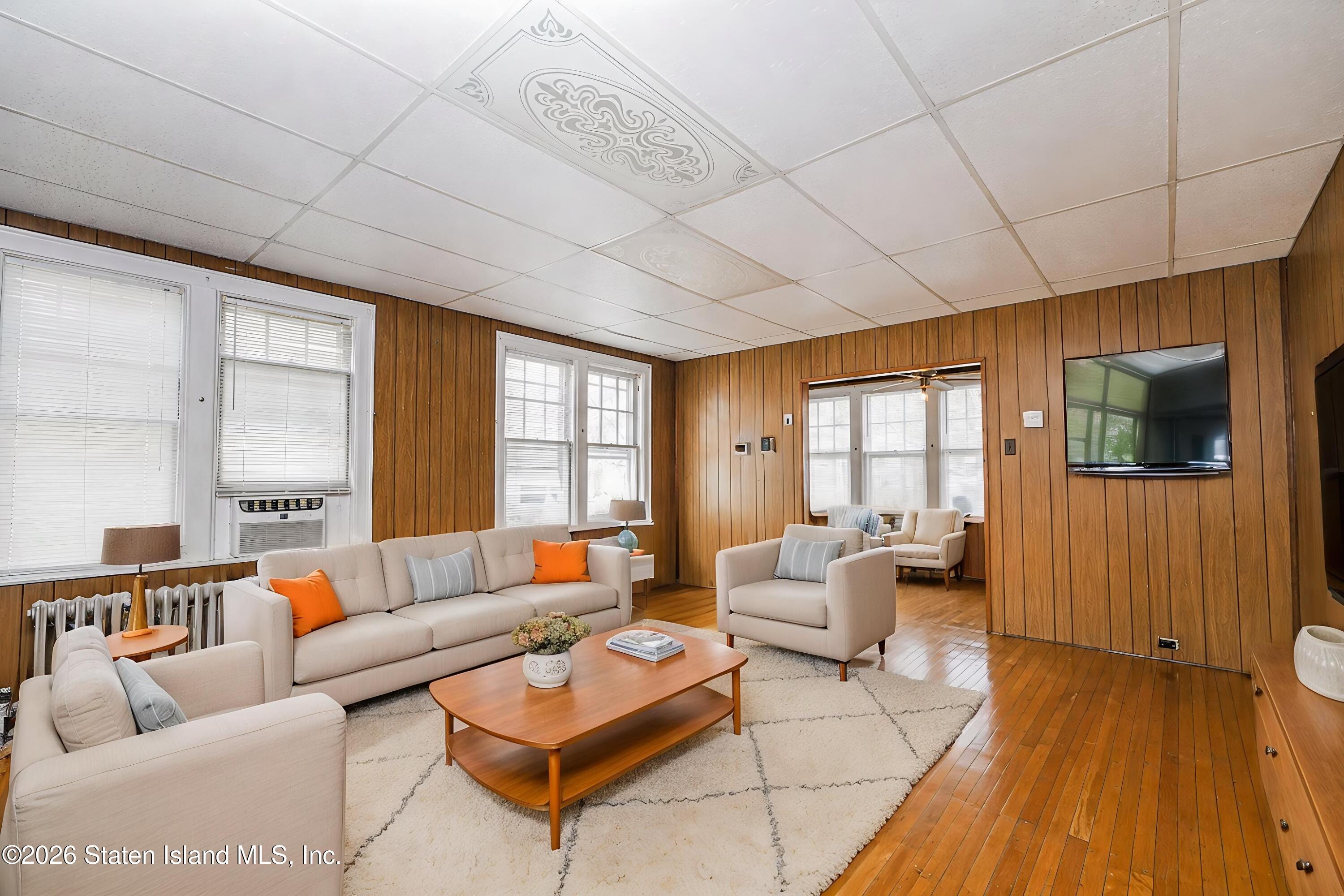 1637 West 1st Street, Brooklyn, NY, 11223 image 6