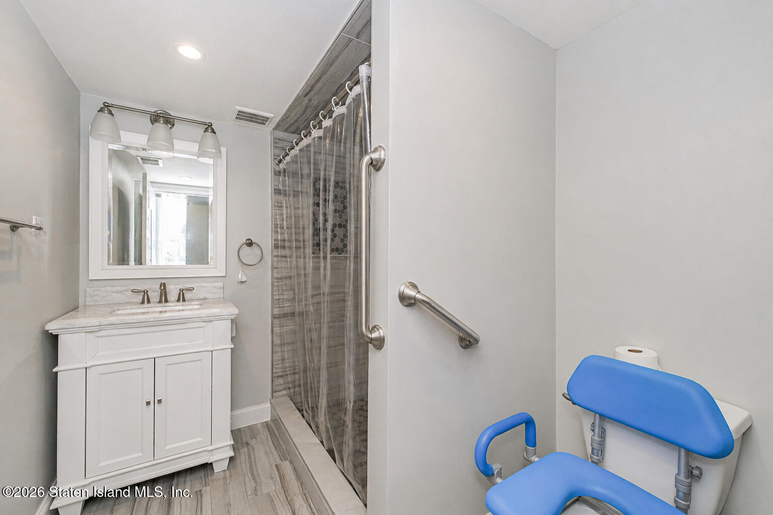 214 Ilyssa Way, Staten Island, NY, 10312 image 15